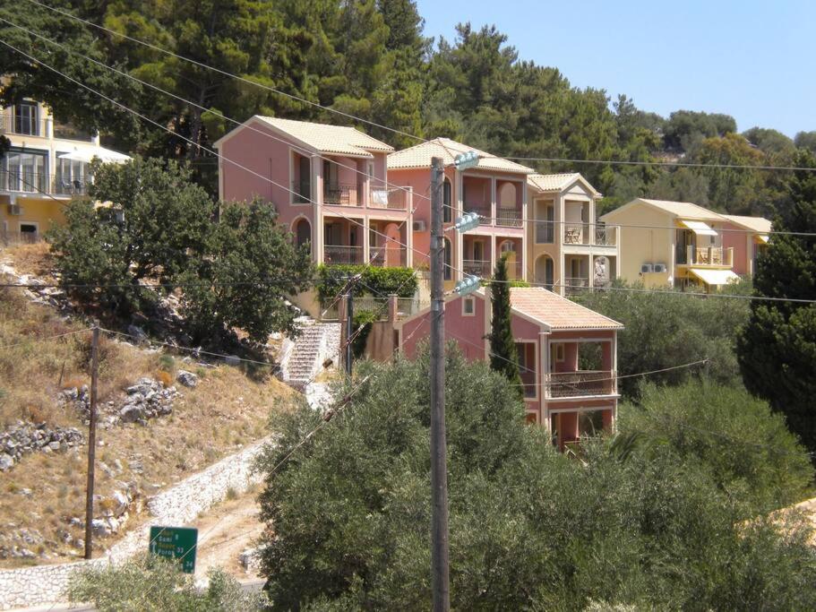 Irida Villa Agia Efimia 外观 照片